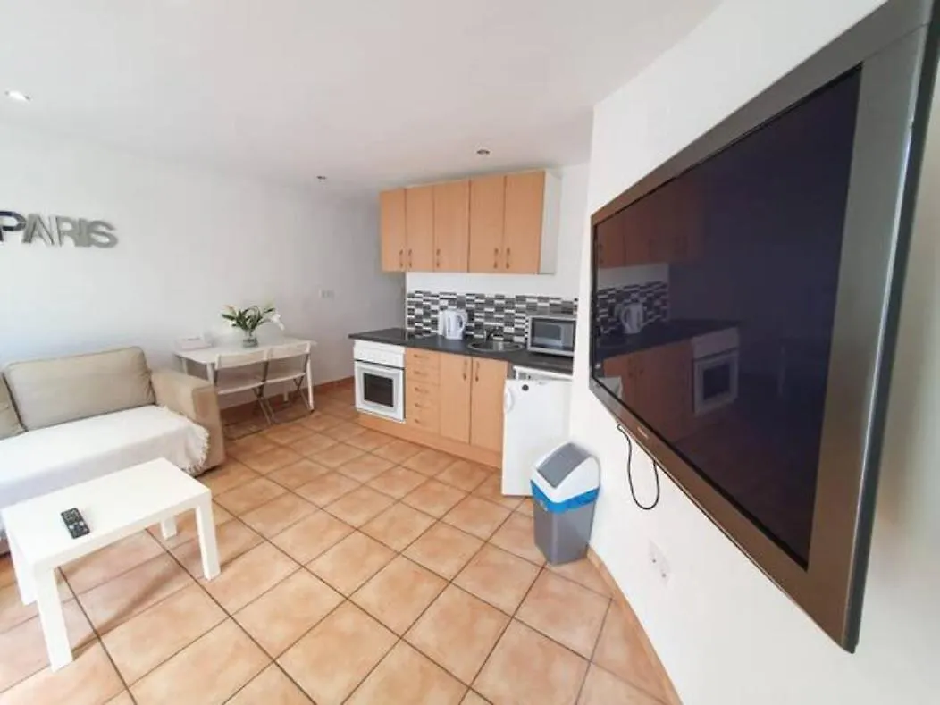 Appartement C Dans Une Villa Avec Piscine Chauffee & Jacuzzi, Chauffe En Extra Benalmadena Apartment